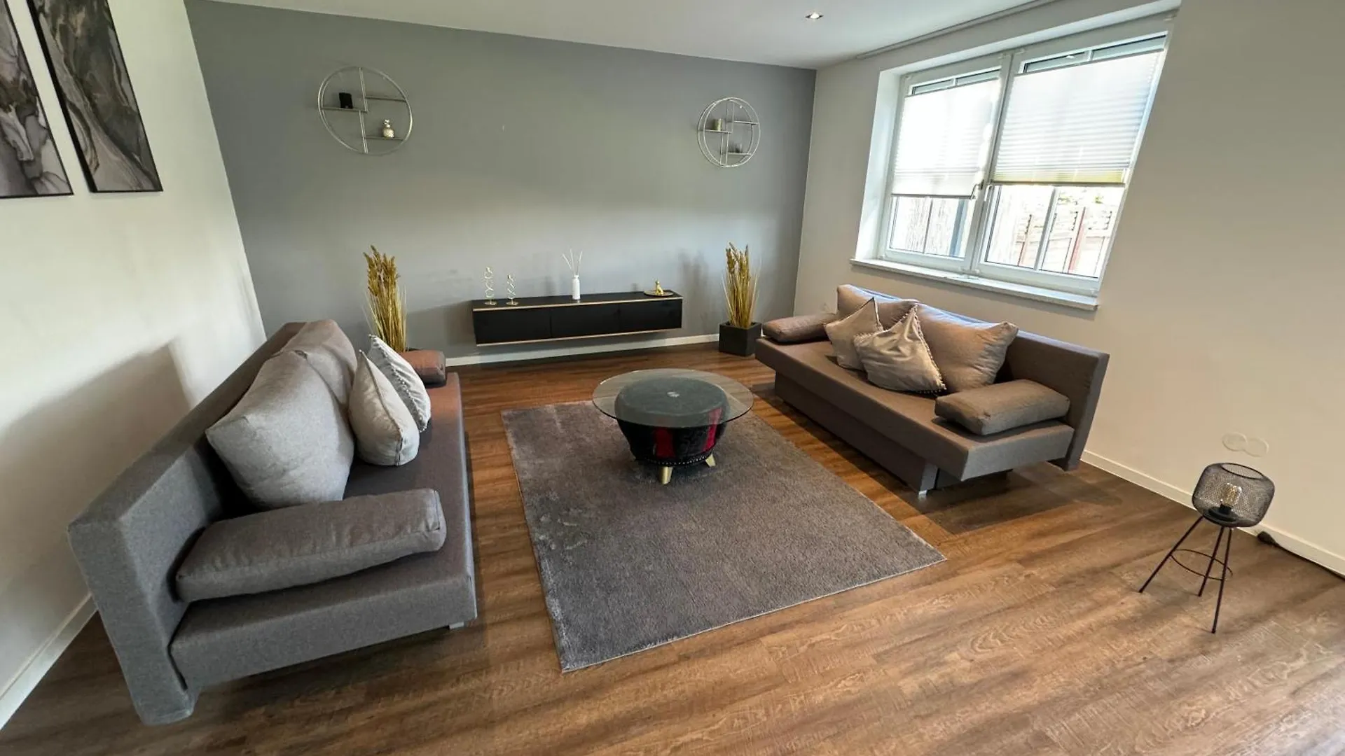 Appartement Fewo Boho Mit Eigenem Garten Naehe Salzburg Freilassing