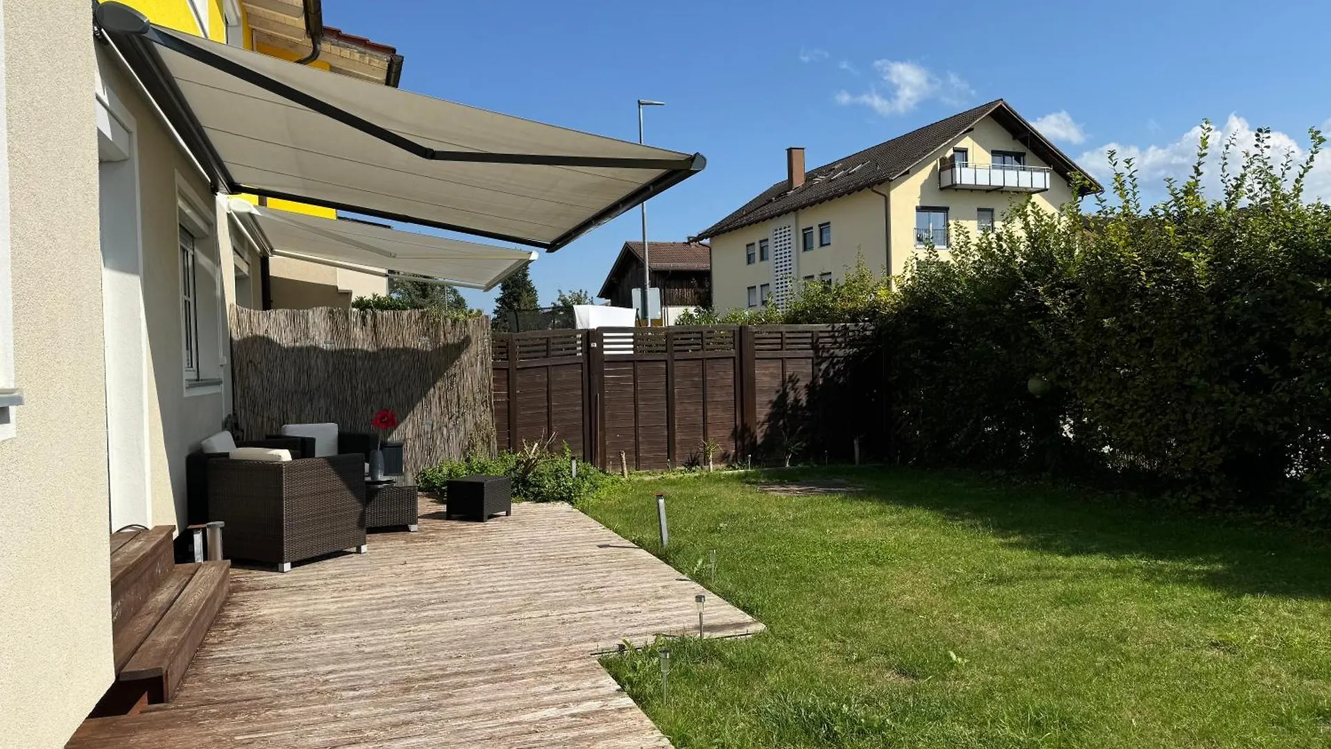 Fewo Boho Mit Eigenem Garten Naehe Salzburg Freilassing Appartement